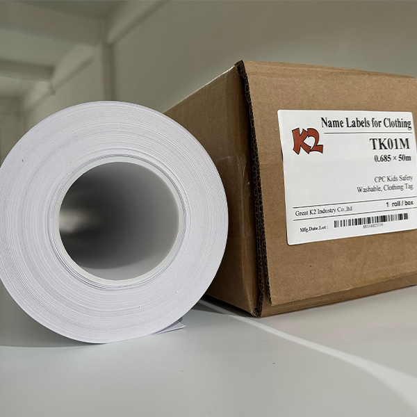 Nalepovacie umývateľné štítky na rolku oblečenia