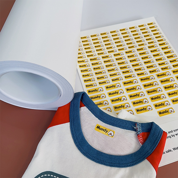Nalepovacie štítky na oblečenie