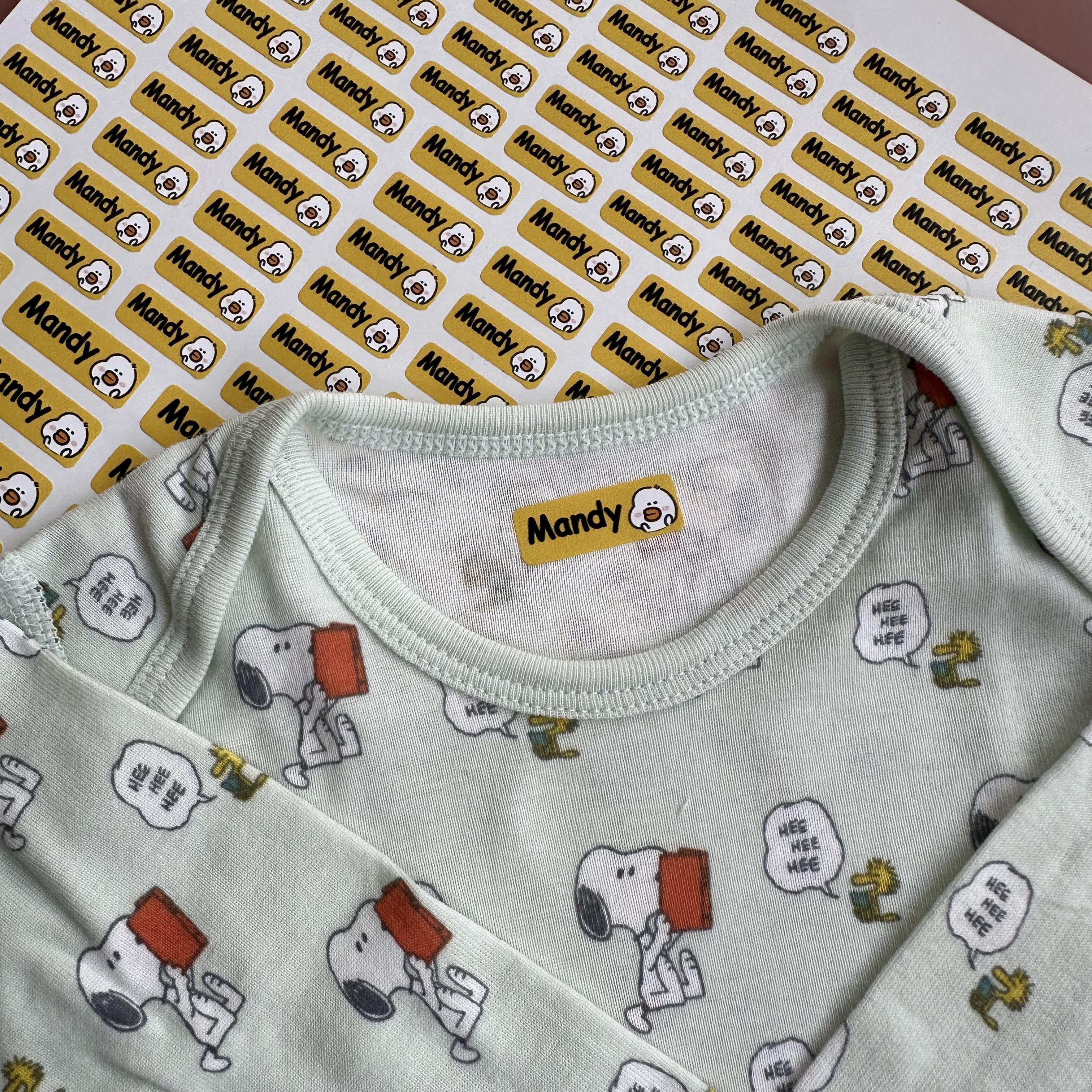 nálepky s menom na oblečenie