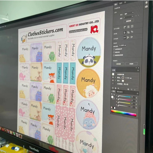 nalepia sa personalizované štítky na oblečenie